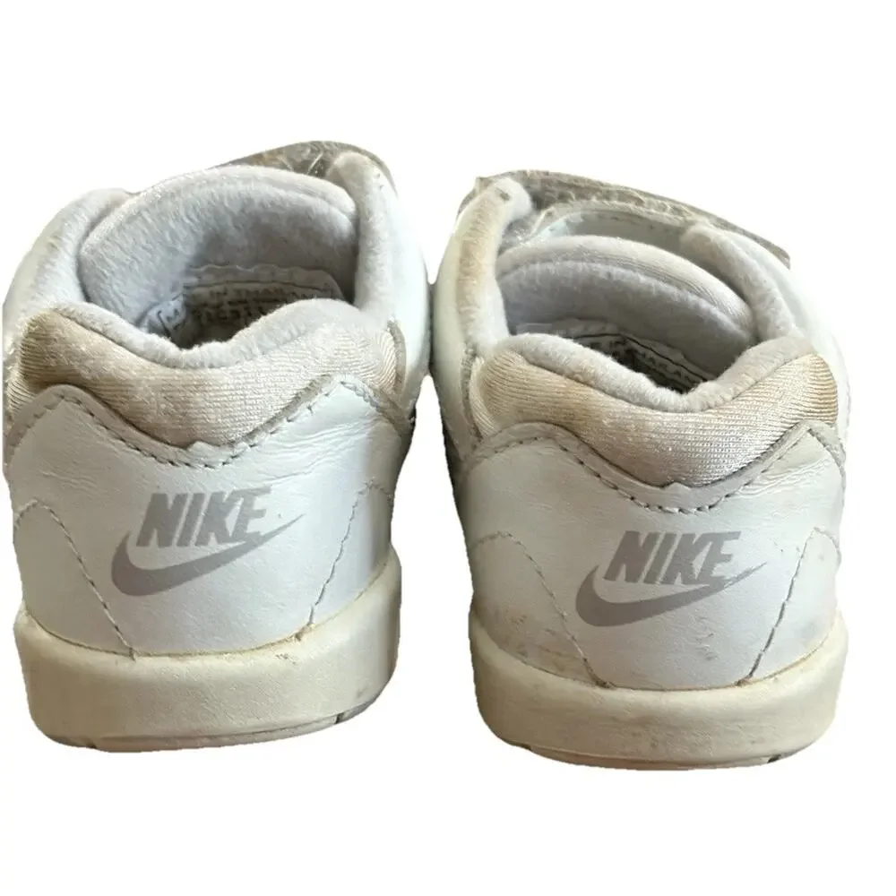 Nike cute pair